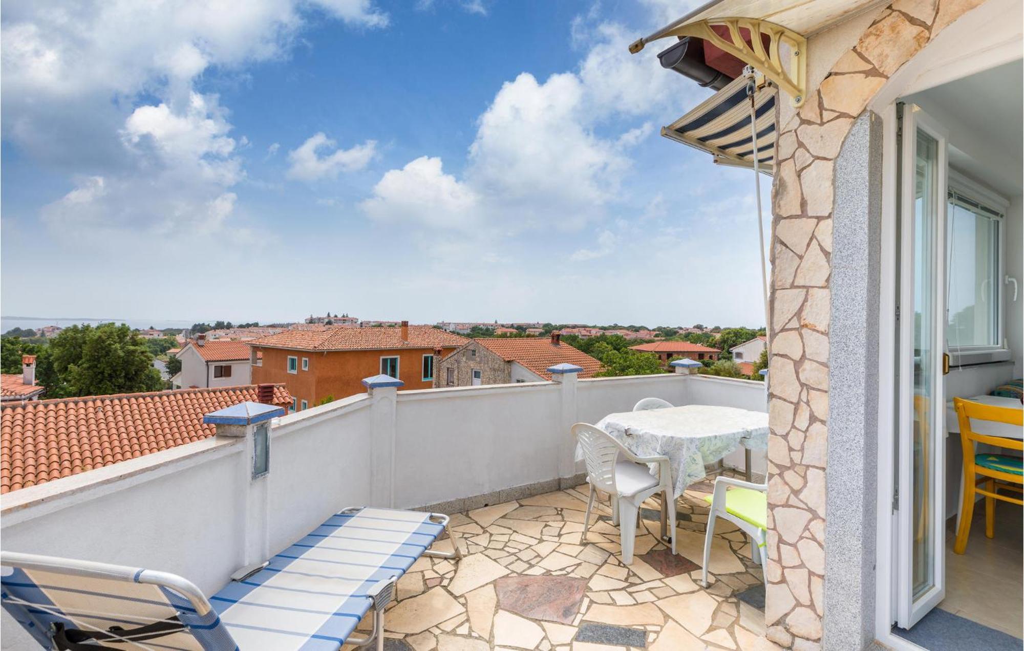 Beautiful Apartment In Barbariga With Kitchen Екстер'єр фото