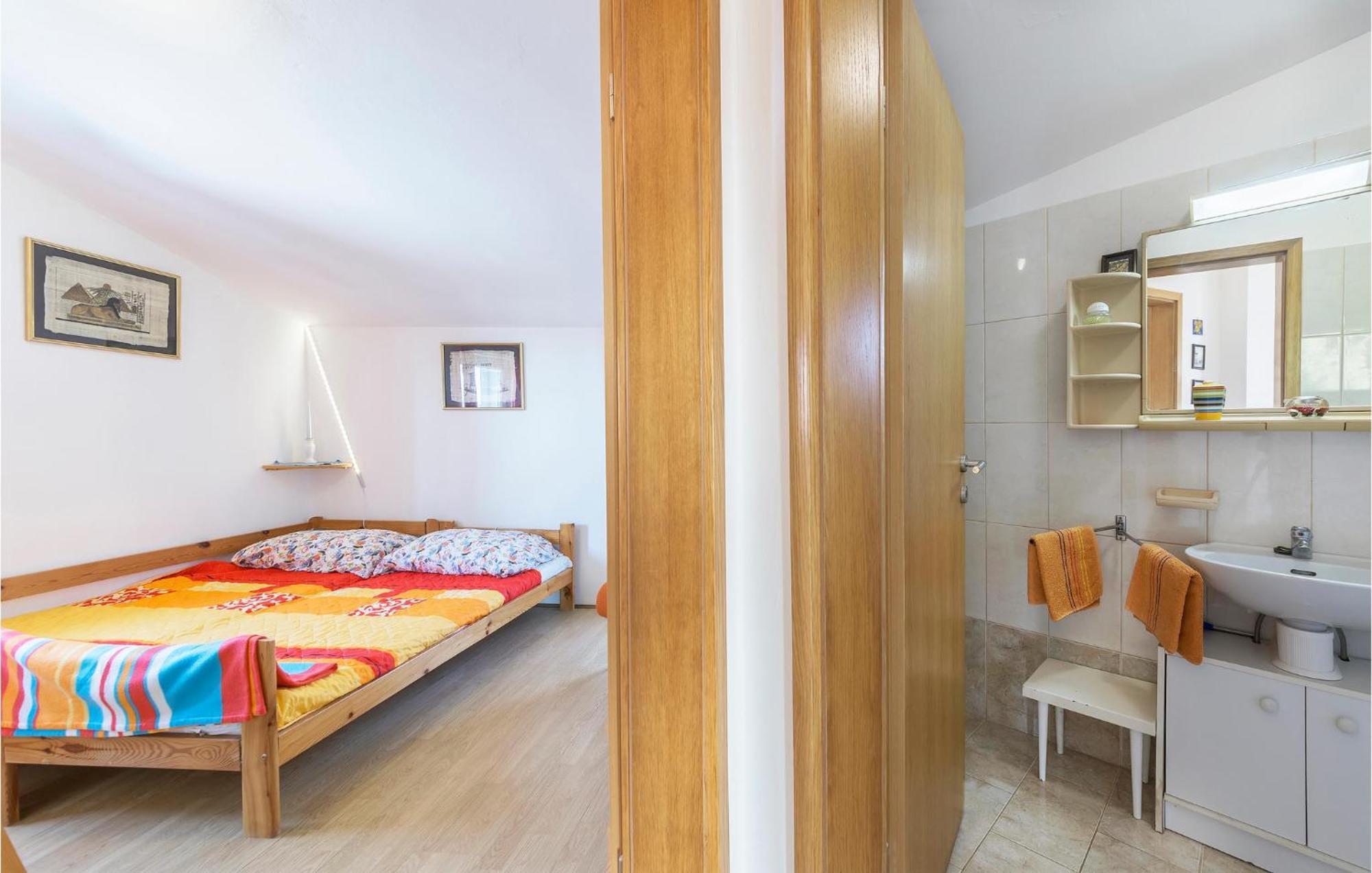 Beautiful Apartment In Barbariga With Kitchen Екстер'єр фото